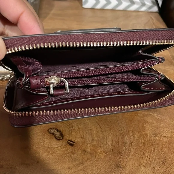 Kate Spade Grove Street Leather Wallet - Picture 2 of 8